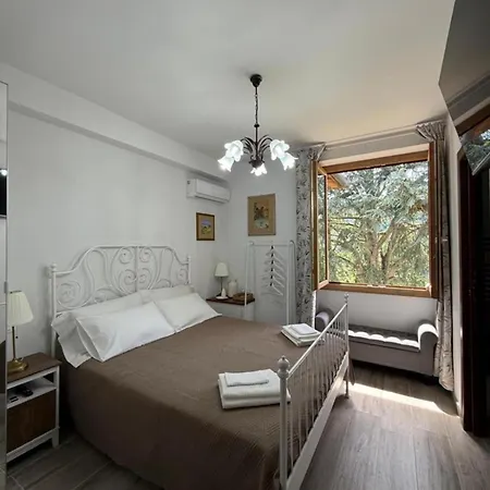 Charming Guest In Casavecchia With City, Garden, And Mountain Views 3* Dicomano